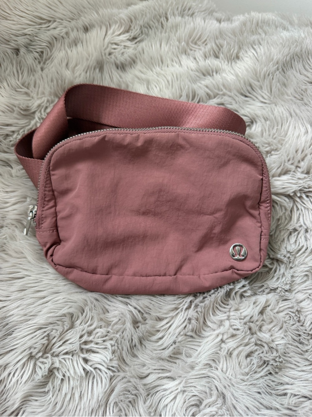 lululemon athletica Dusty Rose Crossbody Belt Bag